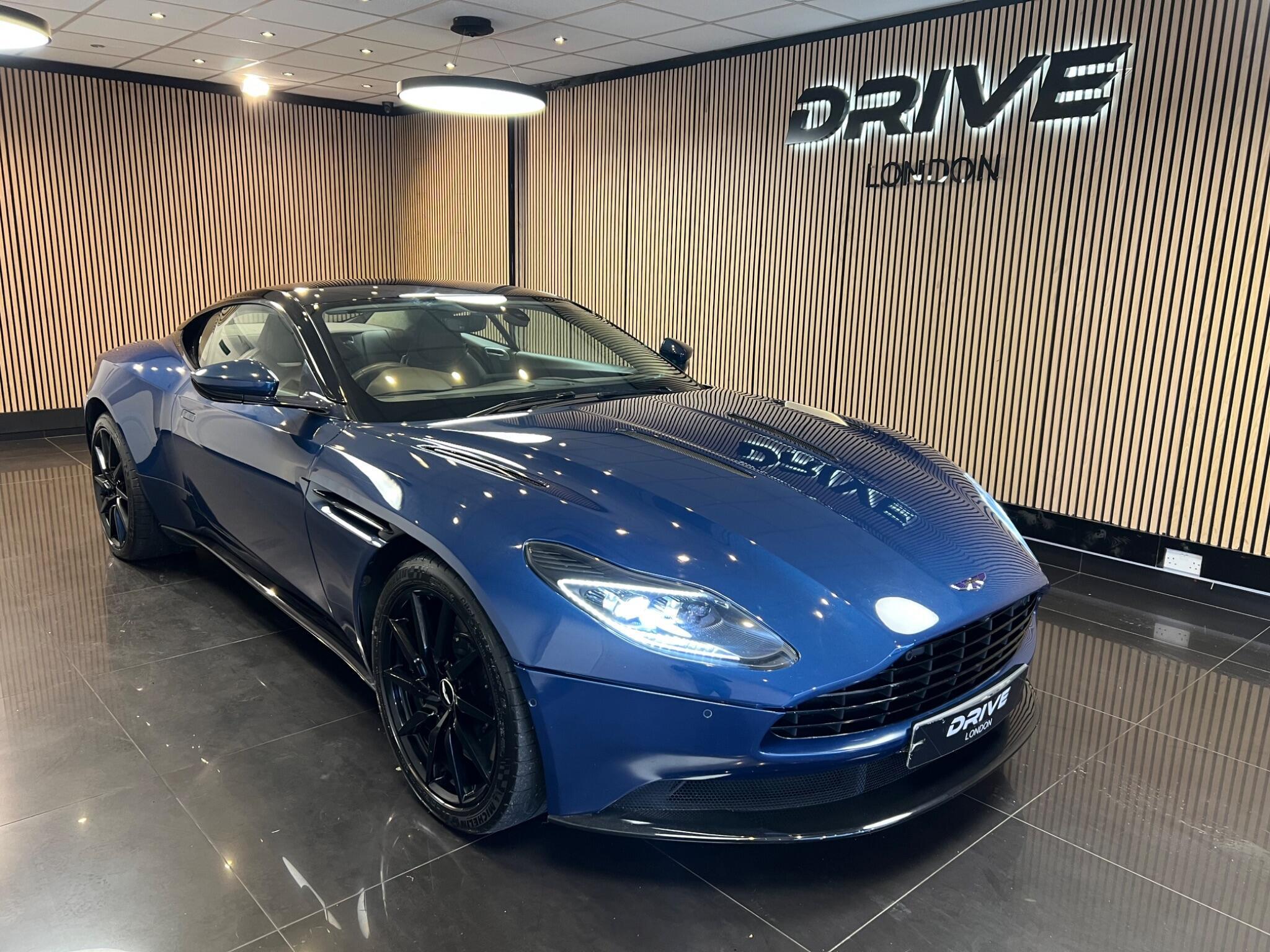 Aston Martin DB11